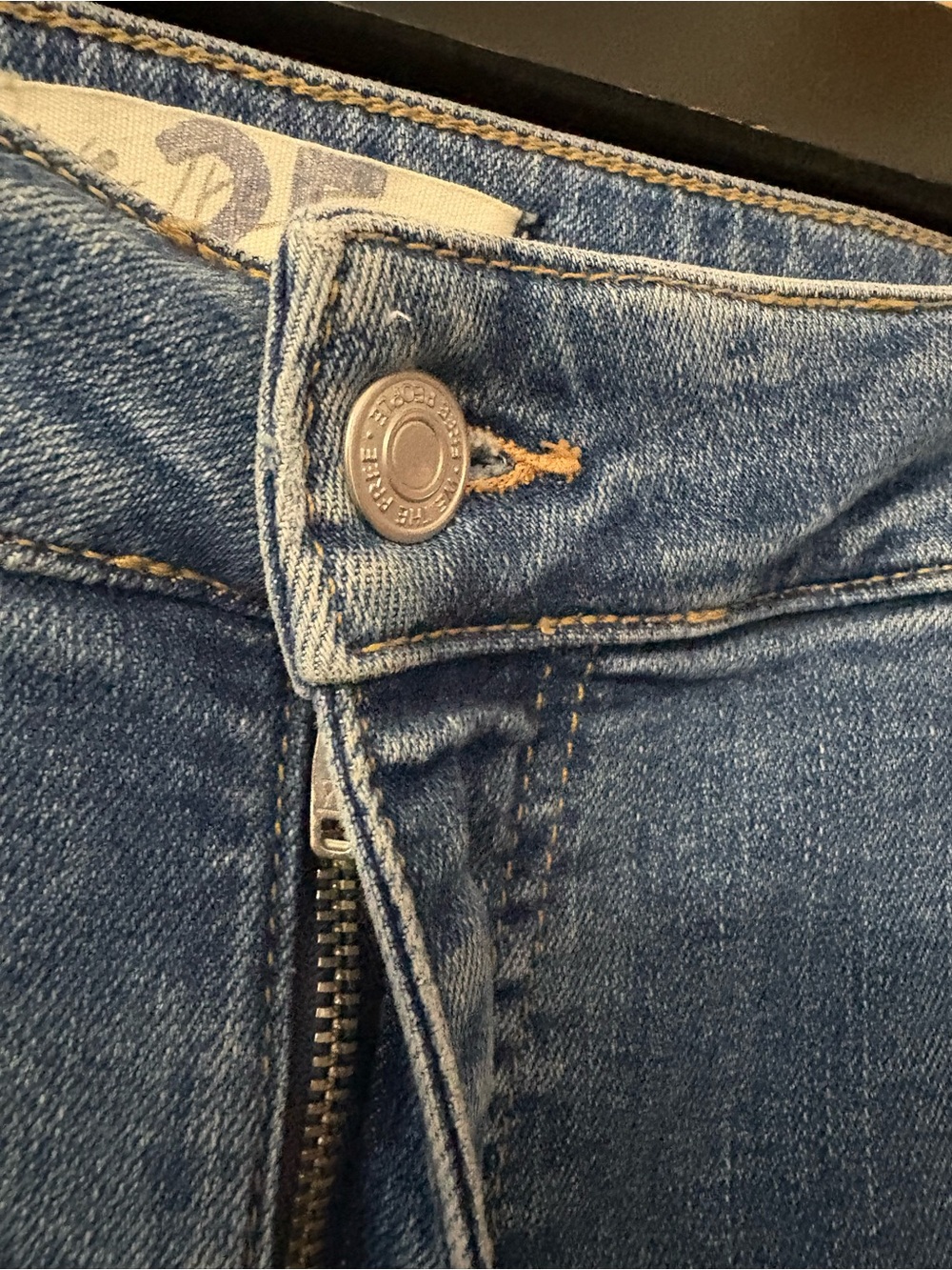 Free People cross my heart Mid Blue straight Leg Jeans 25 - Picture 5 of 13
